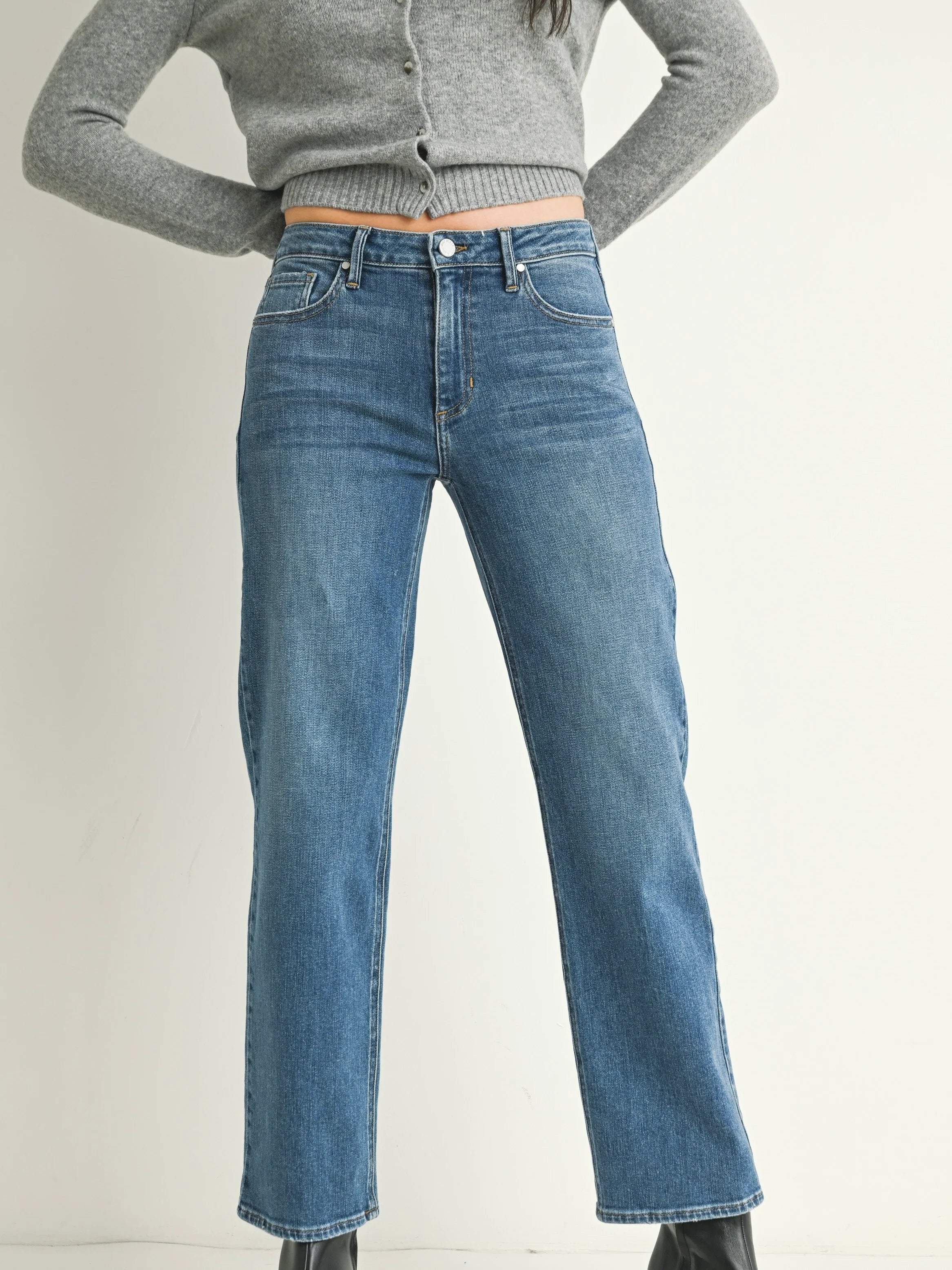Just Black Denim : Stretchy Straight Jean