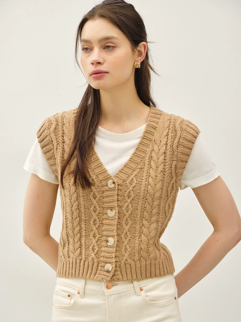 Chunky Cable Sweater Vest