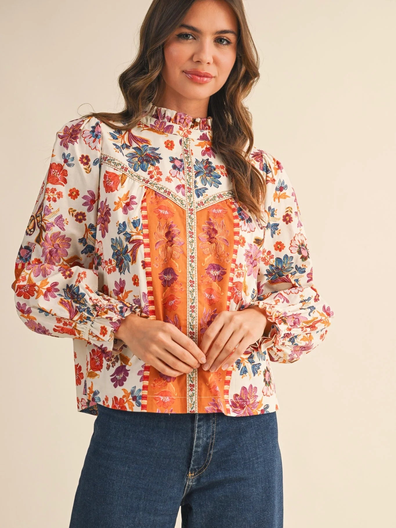 Rio Floral Border Top