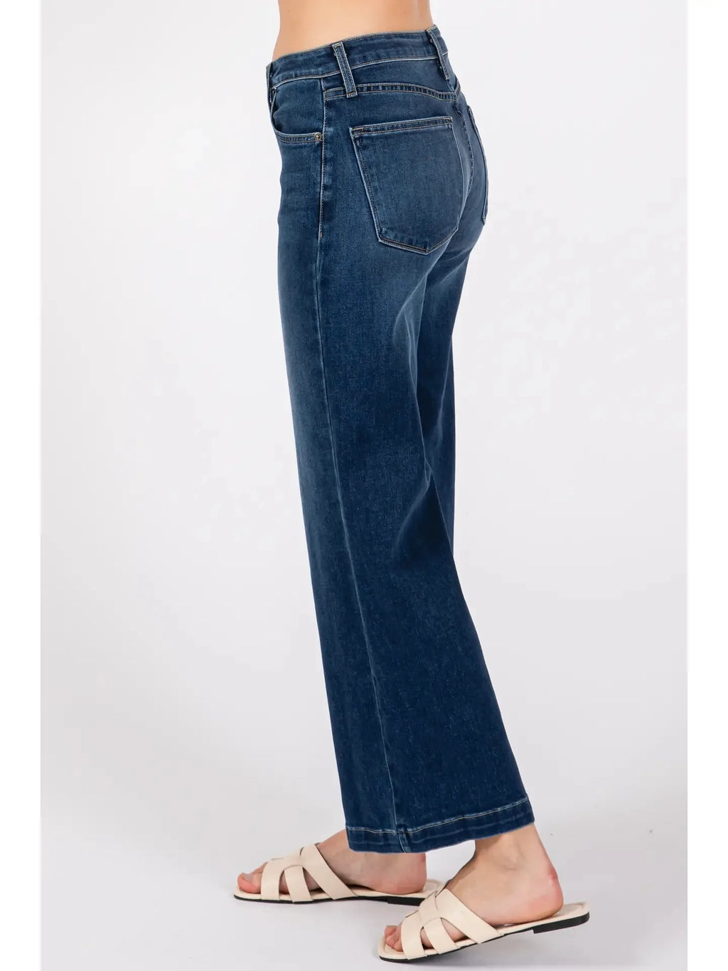 L.T.J : Sofia Wide Leg Culotte Jean