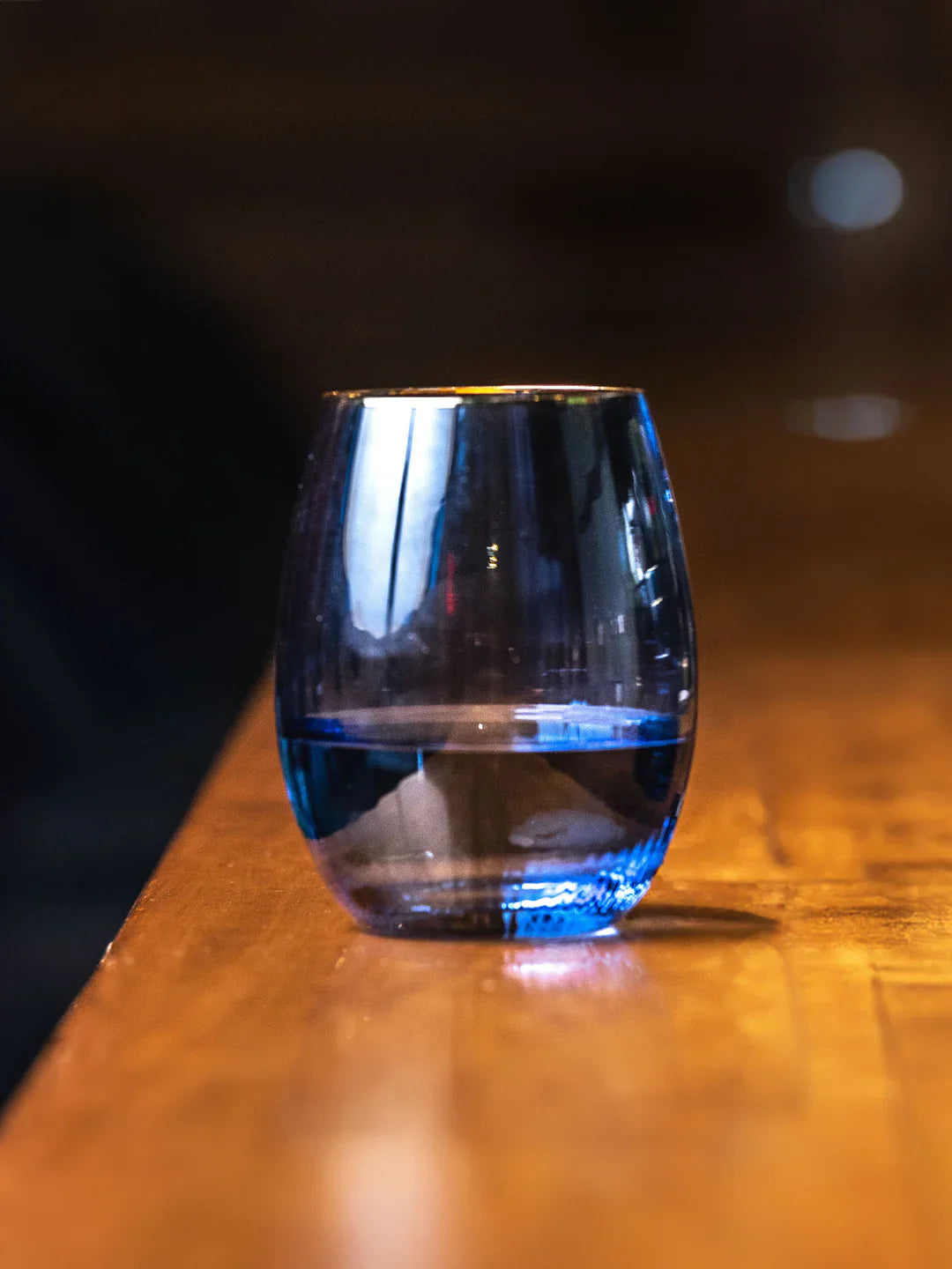 Ribbed Blue Stemless Wine Glass