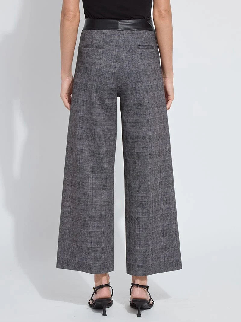{Lyssé} Denver Hi Waist Wide Leg Printed Ponte Pant