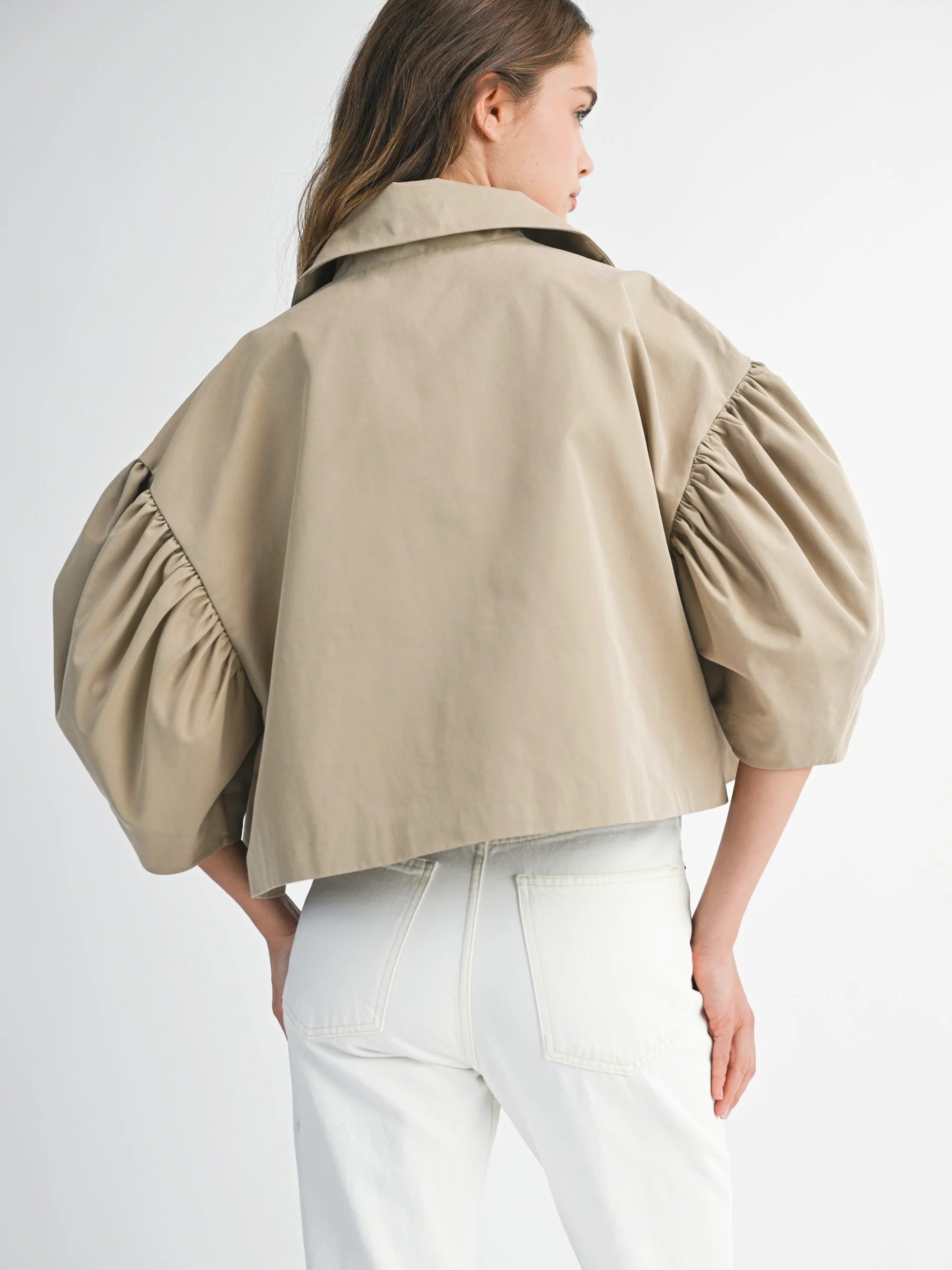 Peter Pan Collar Crop Jacket