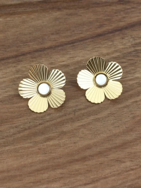 Iris Stud Earring