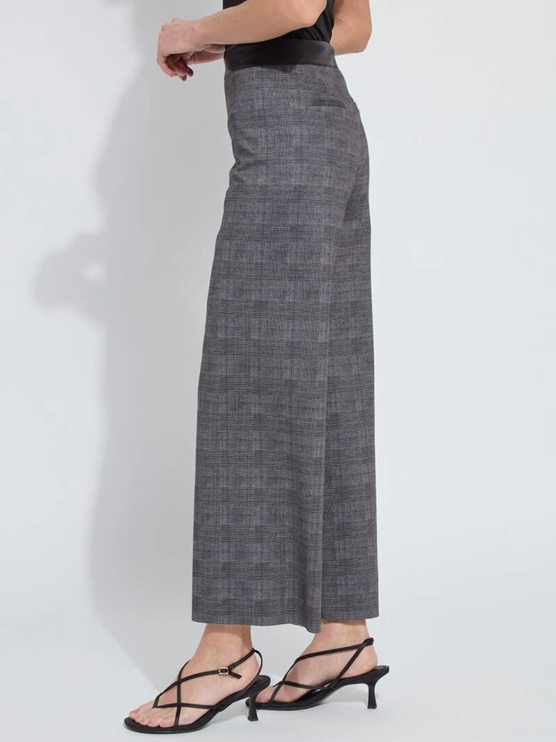 {Lyssé} Denver Hi Waist Wide Leg Printed Ponte Pant