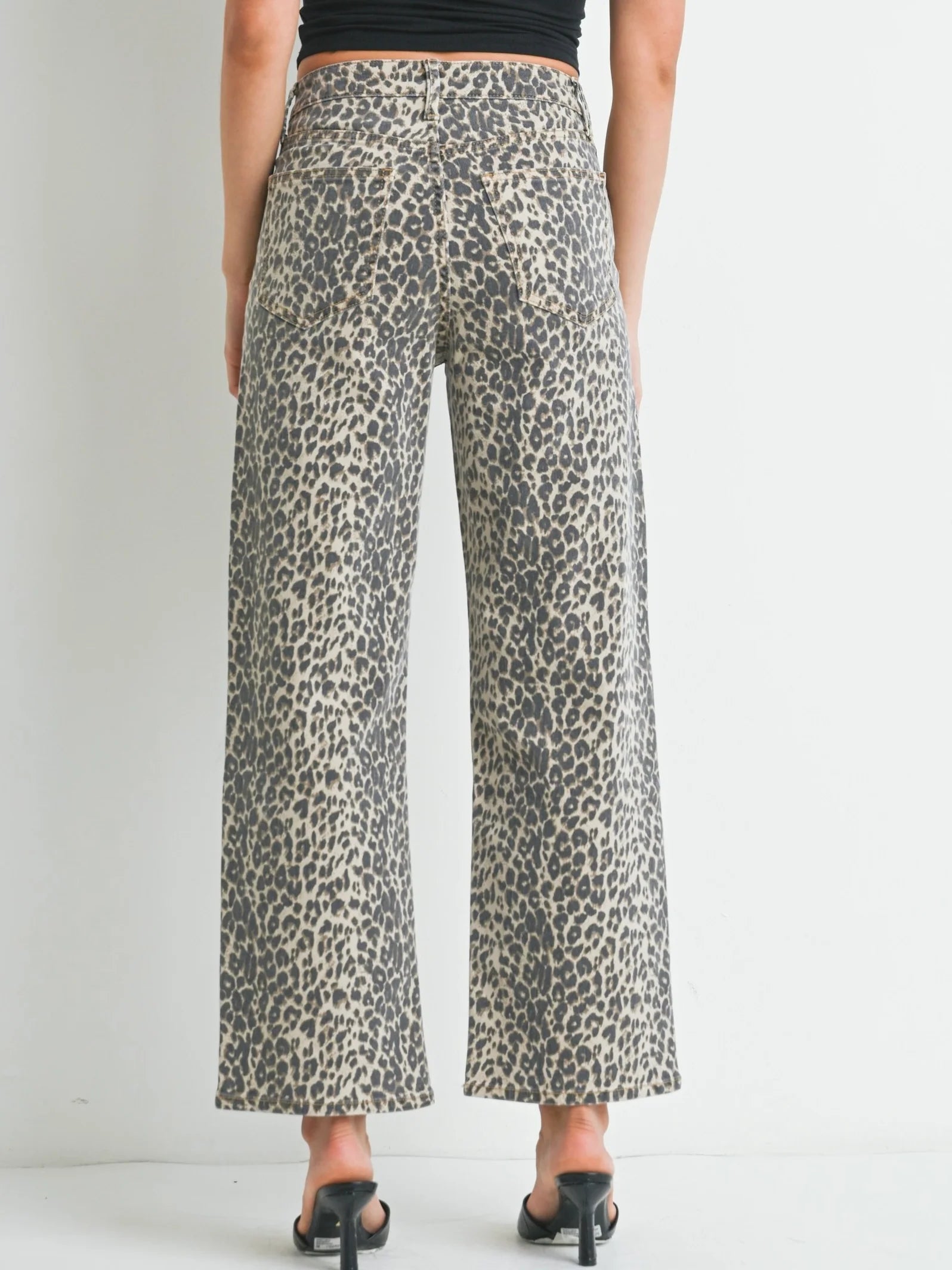 Just Black Denim : High Rise Vintage Straight Jean