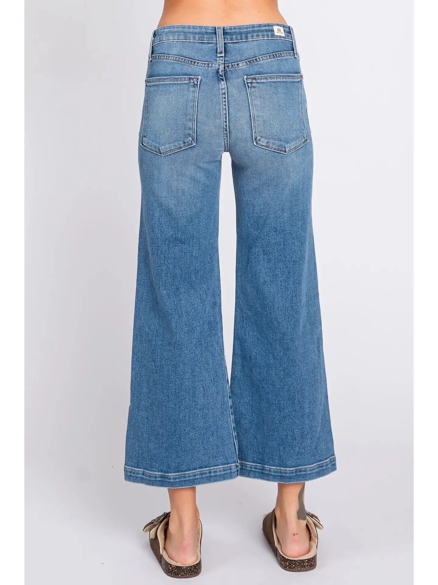 L.T.J : Sofia Wide Leg Culotte Jean