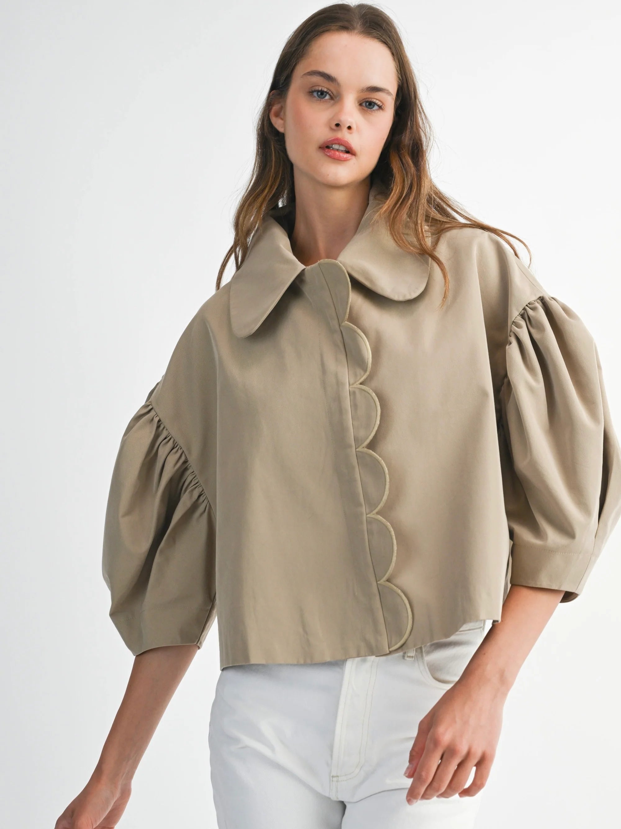 Peter Pan Collar Crop Jacket