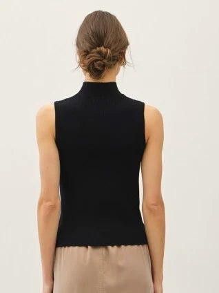 Ribbed Turtleneck Sleeveless Sweater
