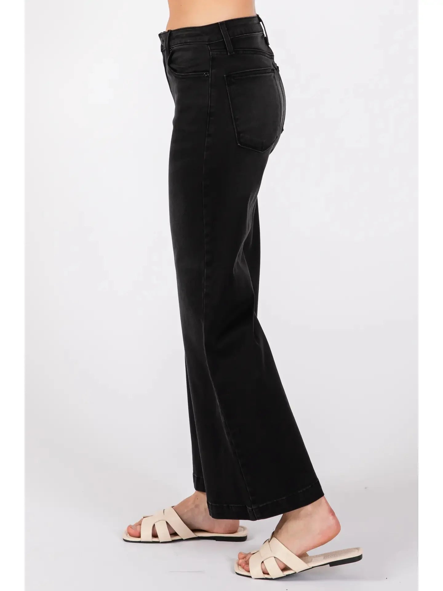 L.T.J : Sofia Wide Leg Culotte Jean