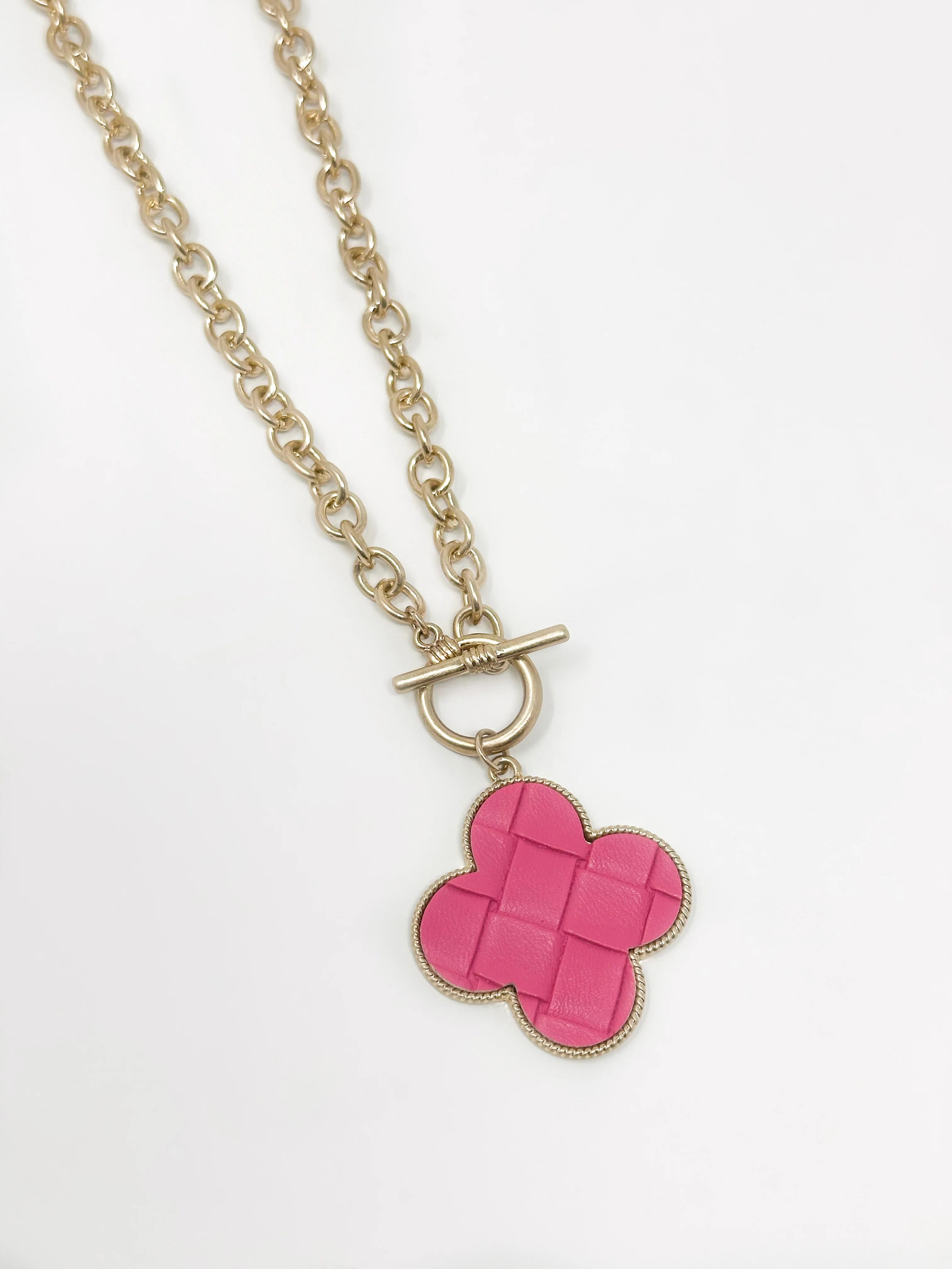 Quilted Clover Necklace