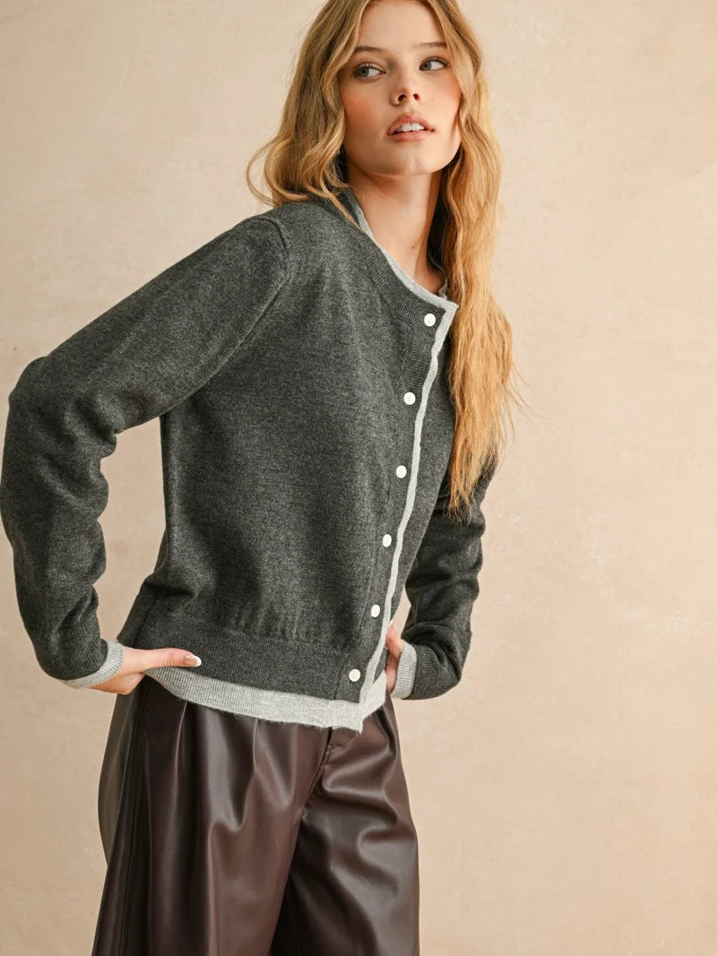 Color Contrast Cardi