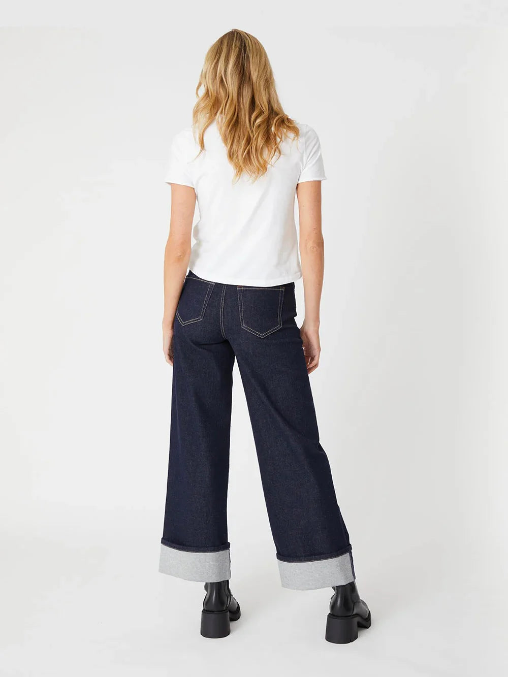 Level 99 : Tribecca Wide Cuff Jean